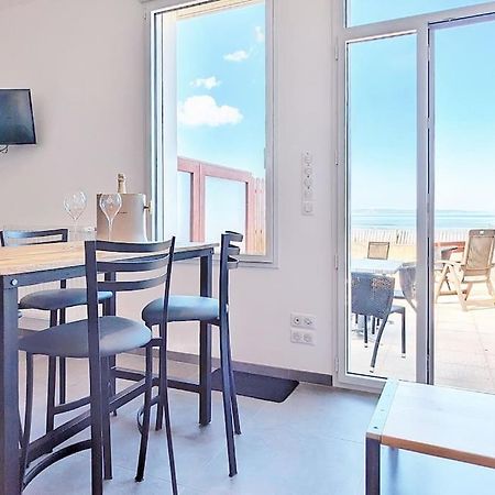 Appartement Pour 3 Personnes Sur La Plage Les Pieds Dans Leau Plonévez-Porzay المظهر الخارجي الصورة